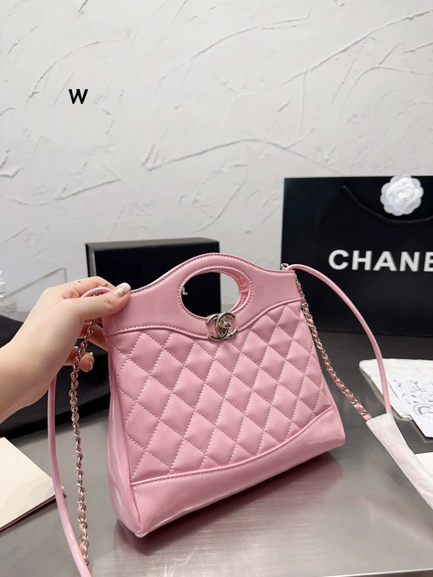 CC780 CHANEL 31 Mini Shopping Bag / 8.6 × 9 × 2.1 in