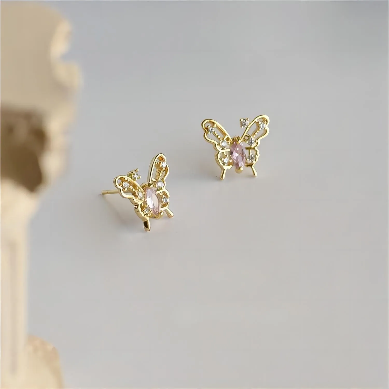 Charming Hollowed-out Butterfly Earrings