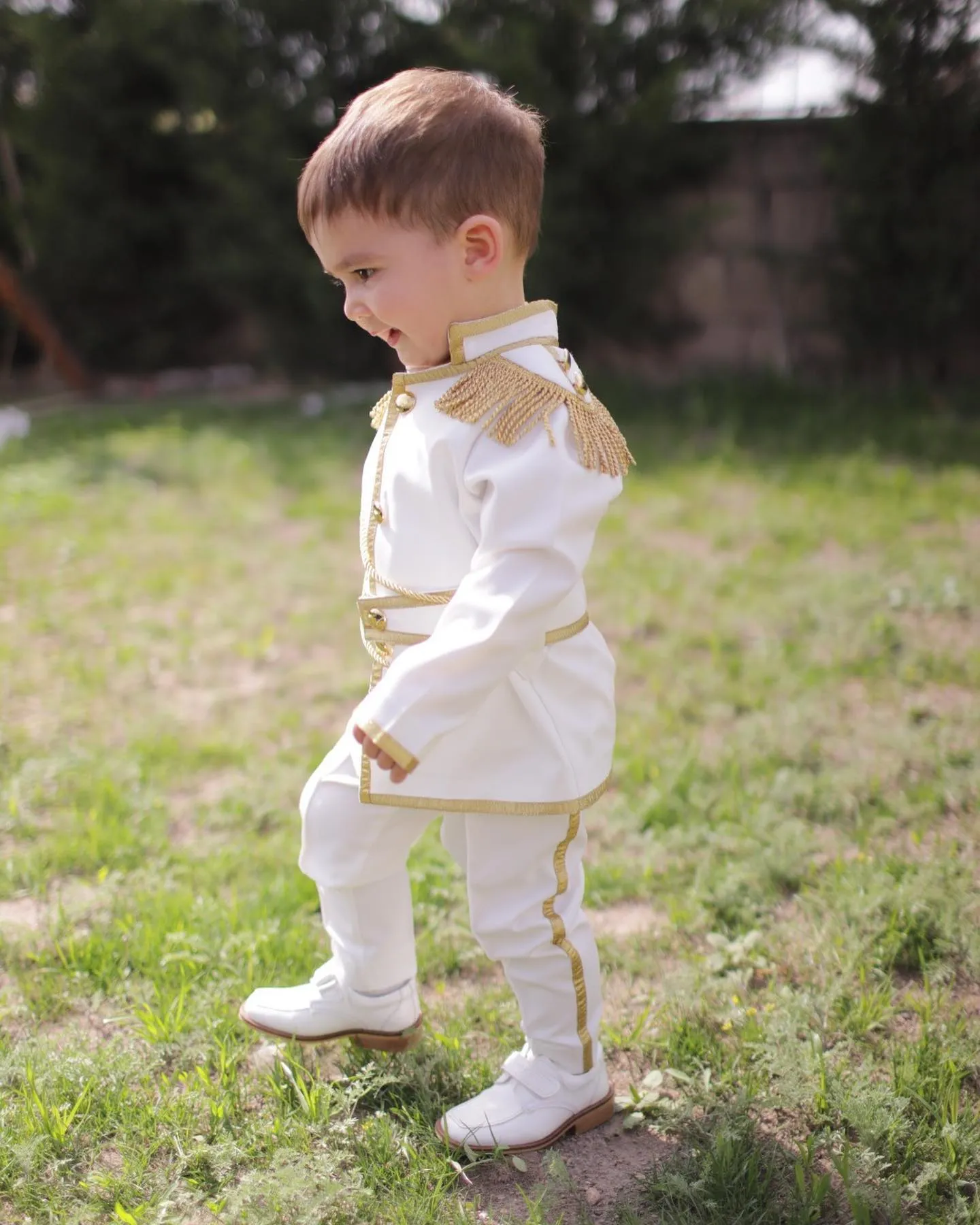 Elegant Prince White Charming Suit