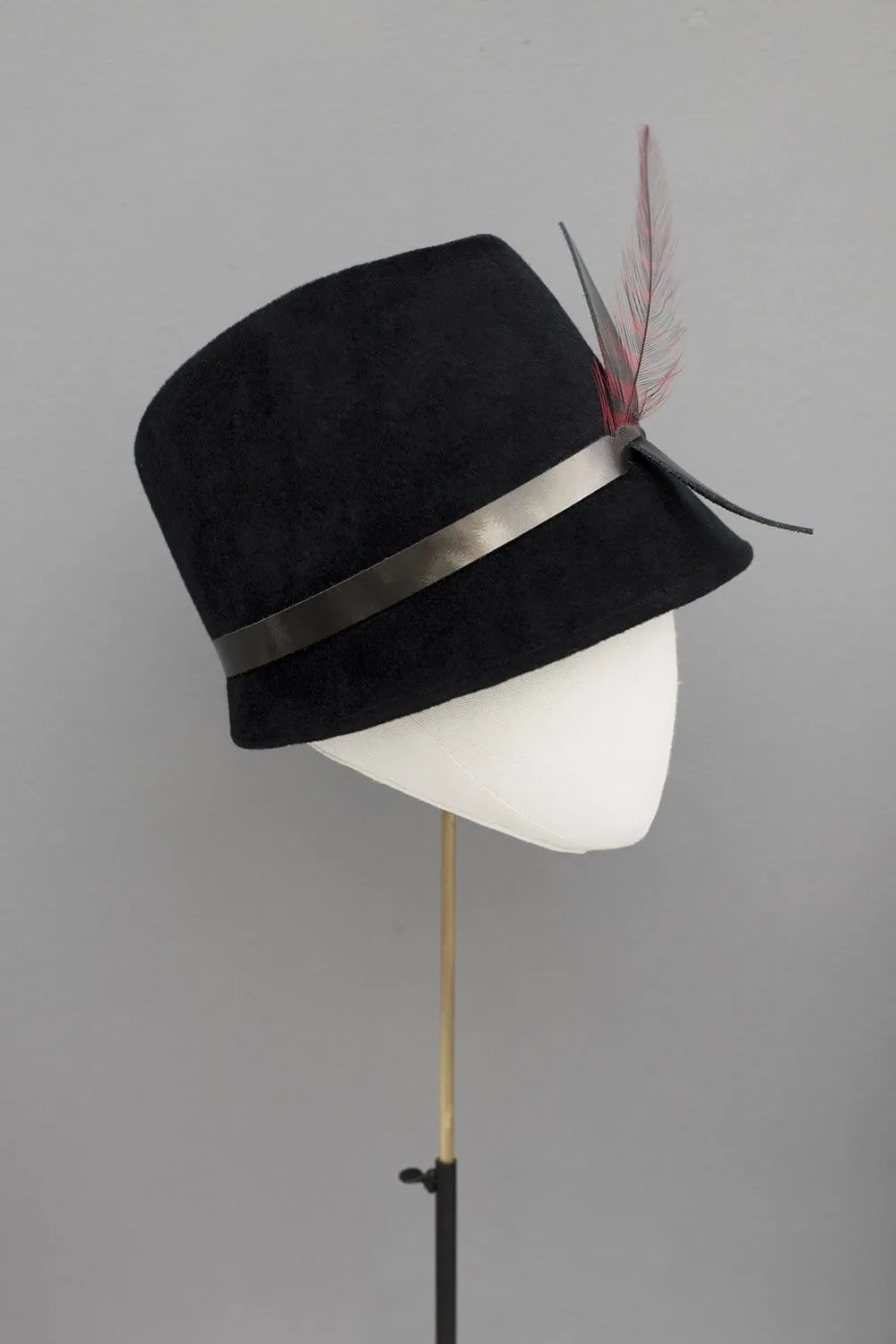 Modern Trilby - Krista