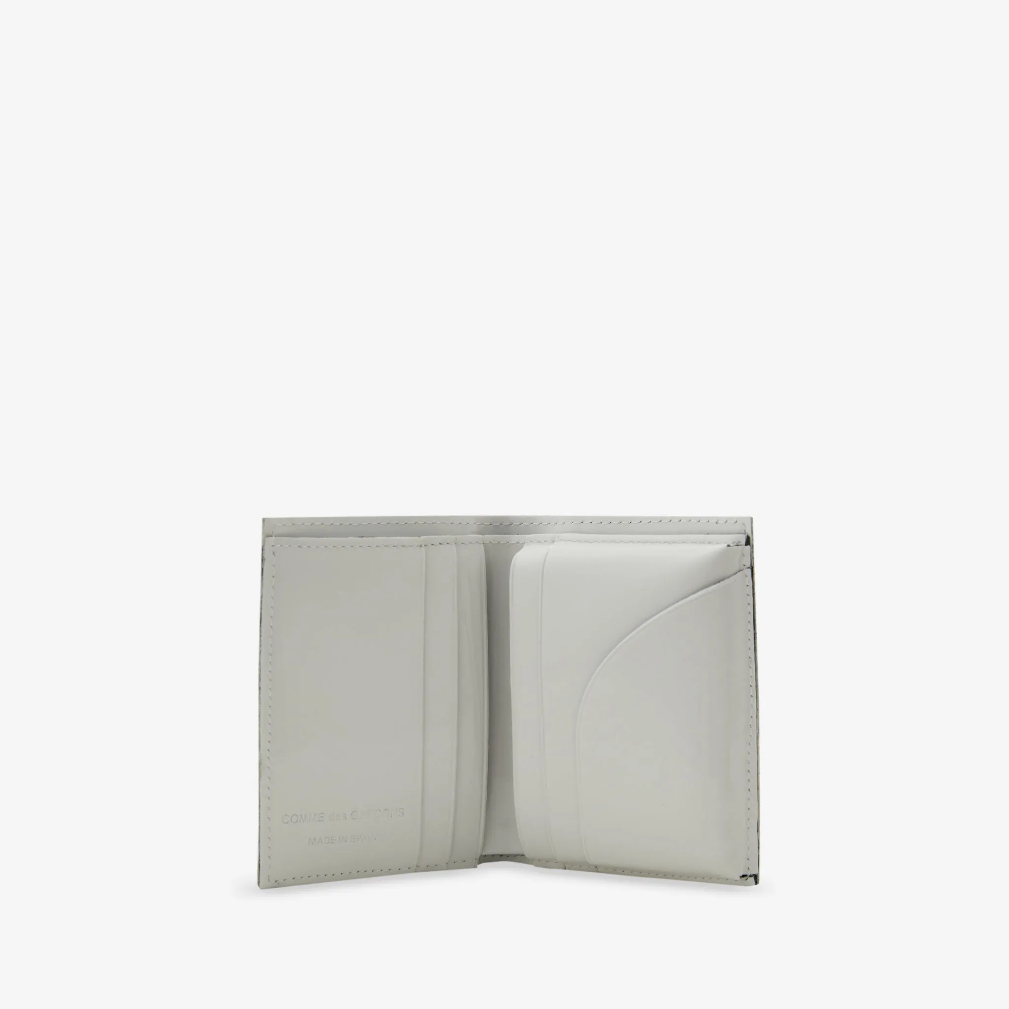 SA0641RH Reversed Hem Wallet White