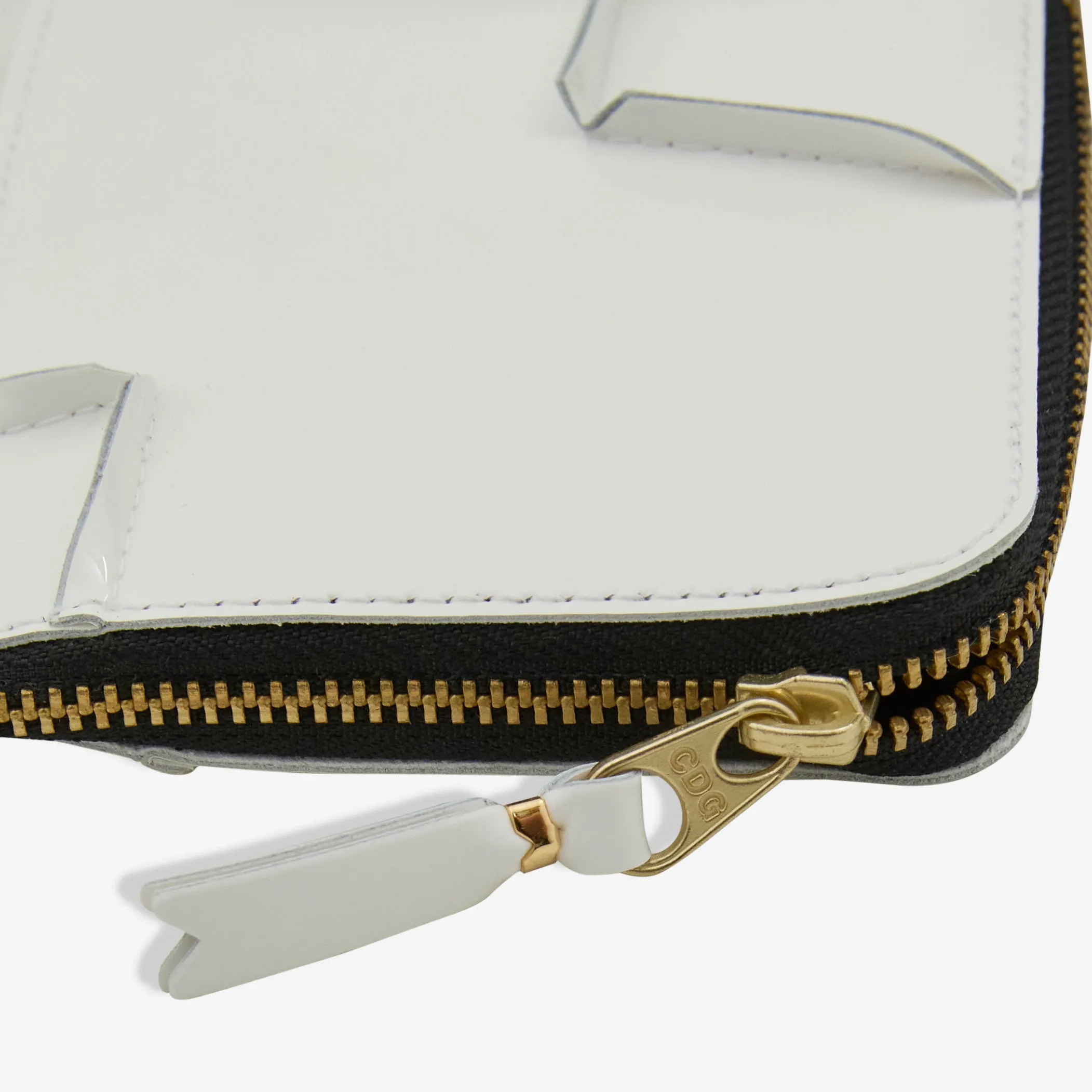 SA3100RH Reversed Hem Wallet White