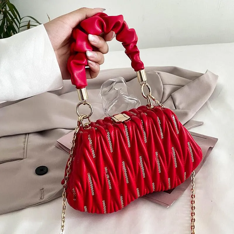 Stylish Pleated Chain Messenger Bag